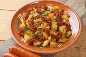 Papas con Chorizo